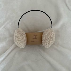 Forever 21 Sherpa Ear Muffs - Cream